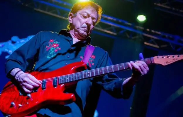 Justicia de Argentina investiga a guitarrista de Virus por muerte de su pareja chilena