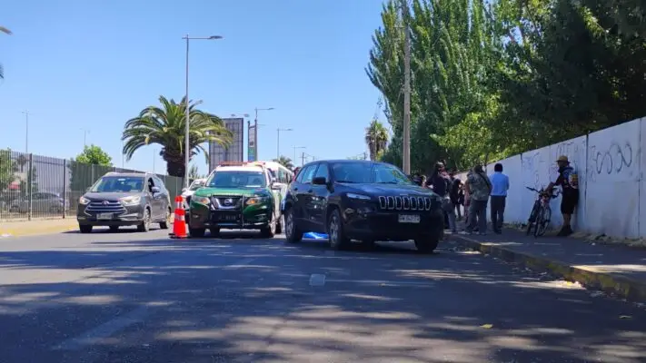 Mujer fallece en plena calle Bernardo O'Higgins de Curicó tras sufrir posible afección cardíaca