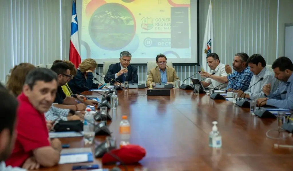 Nuevo CORE definió comisiones y plan de trabajo bajo el liderazgo de Álvarez-Salamanca
