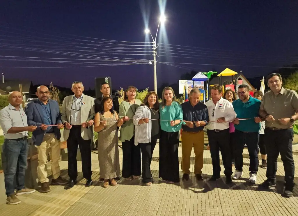 Municipio de Rauco inauguró nuevos proyectos de sede social y área verde