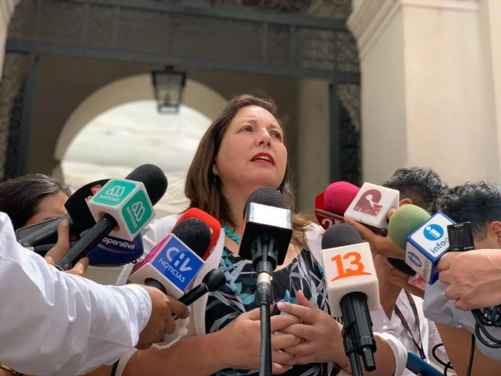 Senadora Vodanovic celebró promulgación de la Ley Antiterrorista