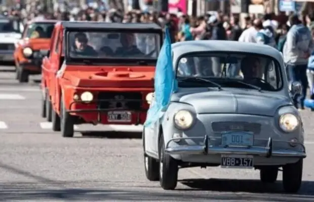 ¡Atención amantes de los clásicos del Maule! Exposición Binacional de Motos y Autos Clásicos en General Alvear
