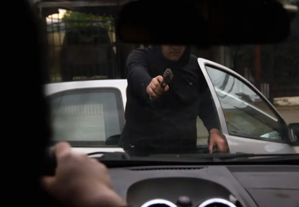 Banda que realizó violenta encerrona y robó auto en Curicó quedó en prisión preventiva