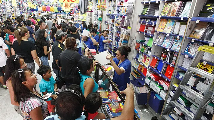 ¡De vuelta a clases! Familias curicanas se preparan para el inicio del año escolar 2025