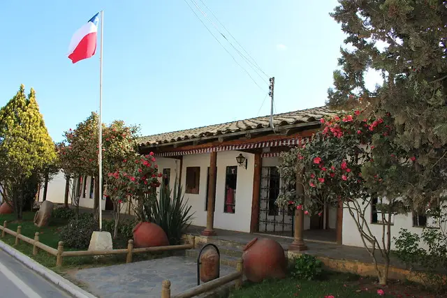 Concejales solicitan la desvinculación del administrador municipal de Vichuquén por malos tratos