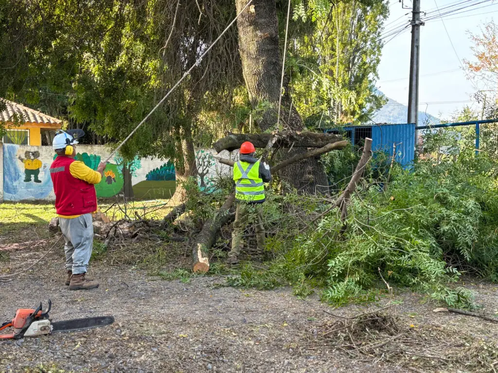 Molina se prepara para las precipitaciones abordando más de 30 puntos críticos