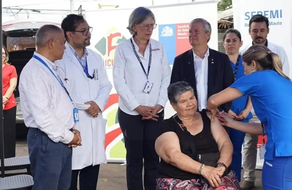 Seremi de Salud lanza campaña de vacunación e inmunización en Curicó