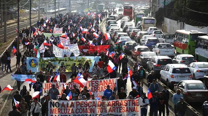 Siguen manifestaciones de pescadores artesanales por proyecto de Ley de Fraccionamiento