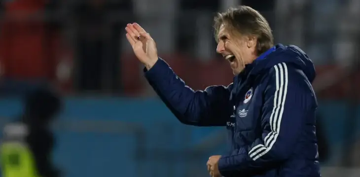 Ricardo Gareca sigue dirigiendo la Selección Chilena