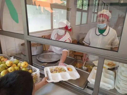 A casi dos meses del inicio del año escolar el Programa de Alimentación (PAE) se posiciona con distintas innovaciones