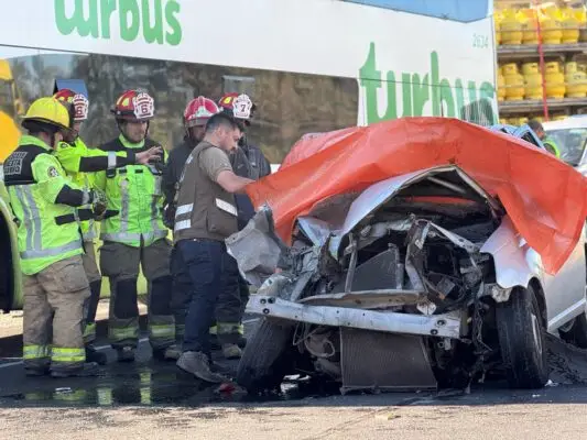 Siniestro vial deja una mujer fallecida y varios lesionados de la Ruta 5