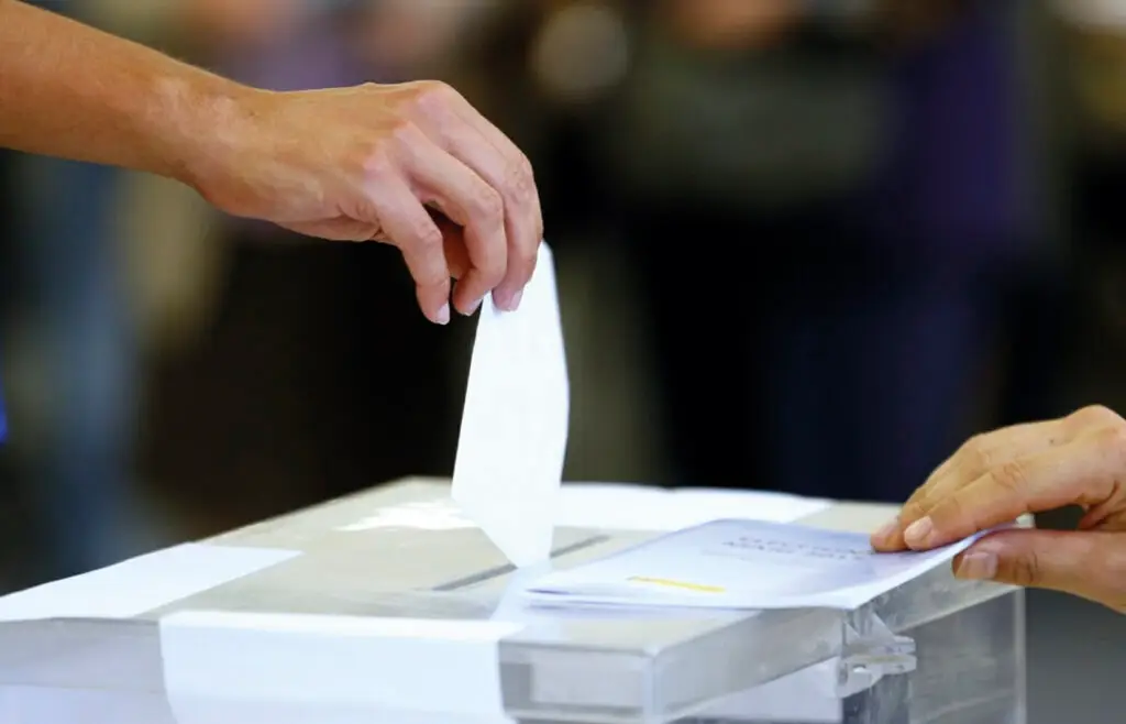 Especialista analiza el impacto del "voto estratégico" en primarias presidenciales