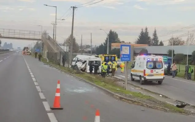 Conductor de furgón que colisionó con niños en su interior habría dado positivo por cocaína