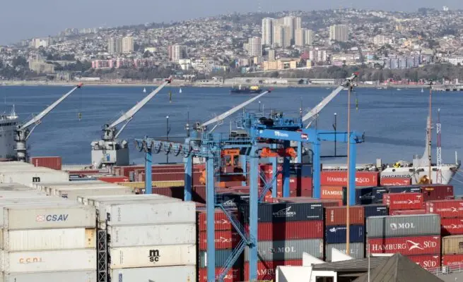 Economía chilena crece un 2,3% en el primer trimestre de 2025, superando expectativas del mercado