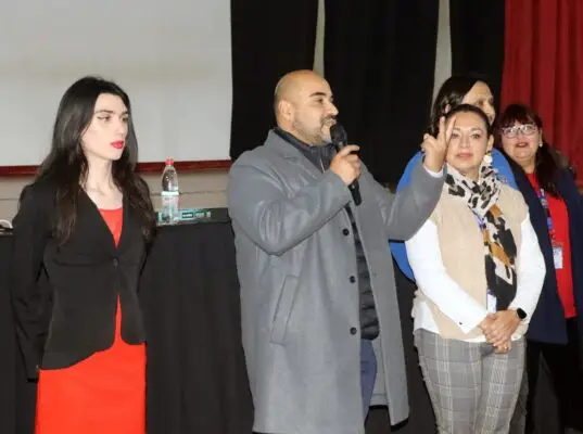 Más de 300 jóvenes de Molina recibieron asesoría del municipio sobre beneficios habitacionales