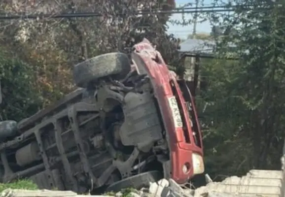 Accidente vehicular en Los Niches deja cinco lesionados