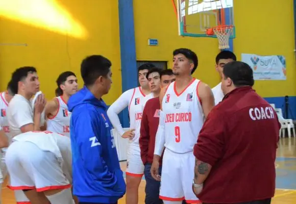 Liceo pierde por falla técnica en tablero y arriesga eliminación de los playoffs