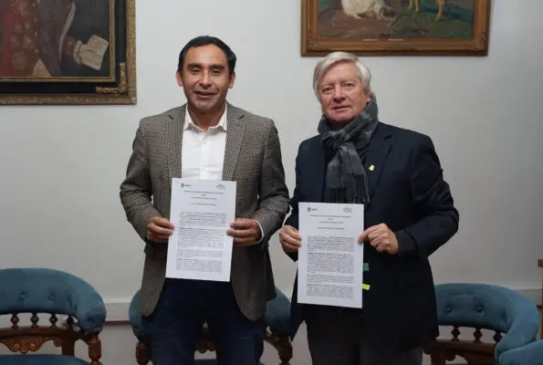 Curicó y Empedrado firman convenio para potenciar educación, cultura y turismo