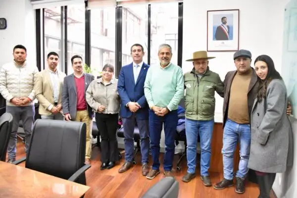 Diputado Moreno y alcalde de Sagrada Familia solicitan al MOP mejoras viales en la comuna