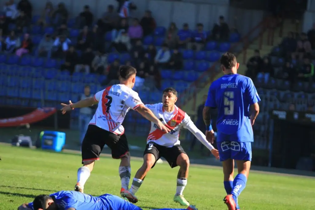 Copa Chile: Curicó Unido da el primer golpe tras vencer la "U" en la ida de octavos de final