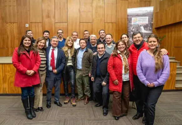 Gobernador del Maule presenta a parlamentarios ambiciosa propuesta de presupuesto 2026