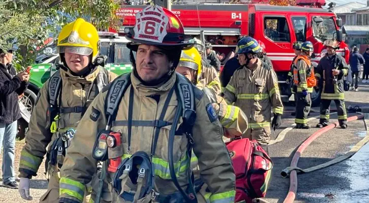 Trágico incendio en Los Niches cobra la vida de un adulto mayor
