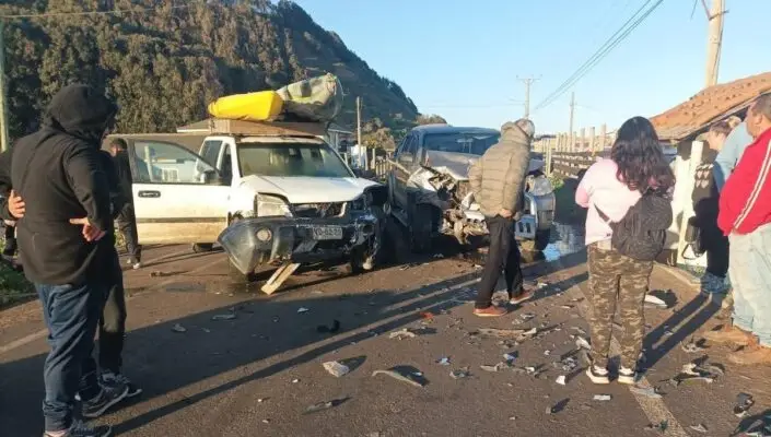 Violenta colisión deja un lesionado en sector Lipimávida