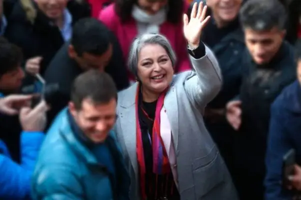 Panel Ciudadano – UDD: Jeannette Jara lidera encuesta presidencial en primera vuelta